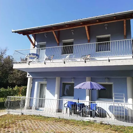 In 20675 아파트 잘라카로쉬