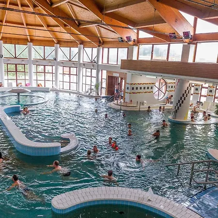 아파트 In 20675 잘라카로쉬